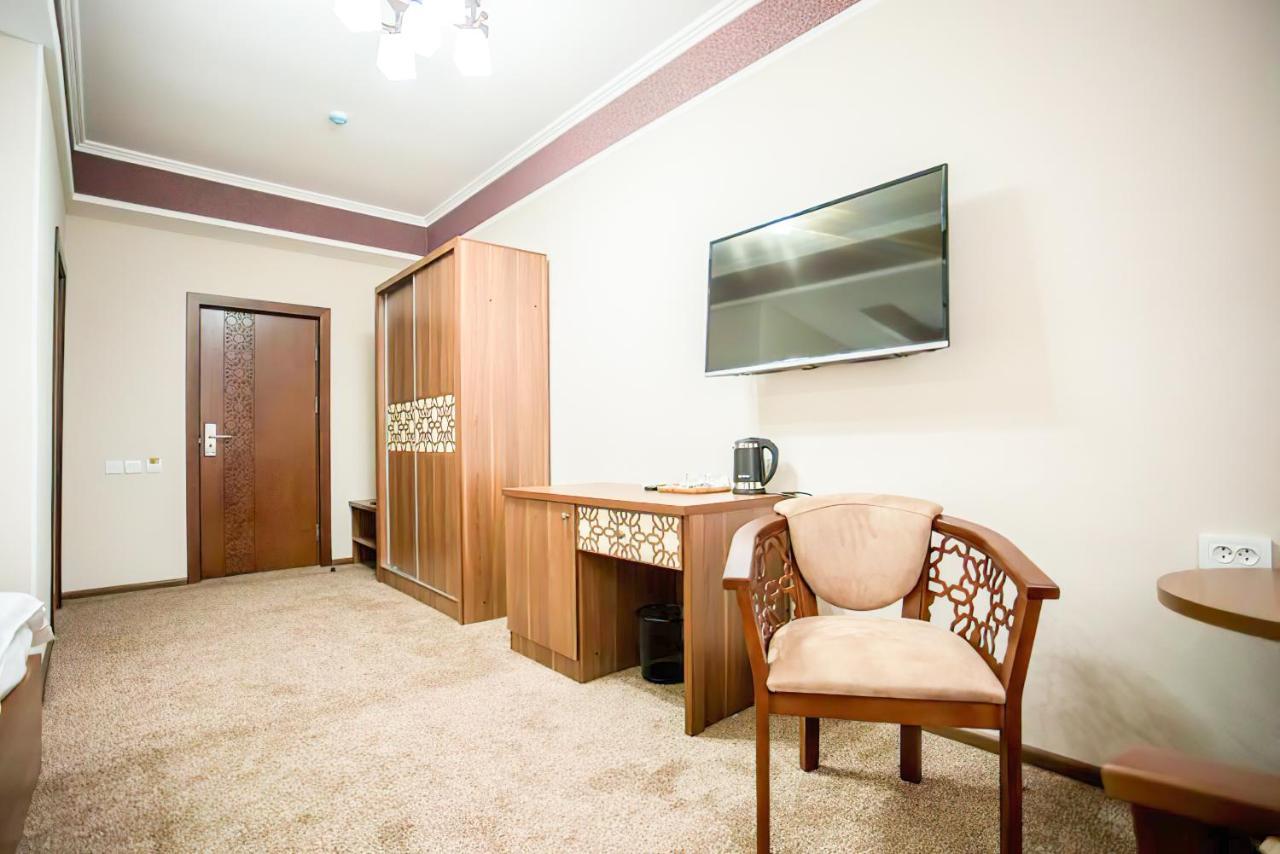 Reikartz Xon Tashkent Hotel Exterior foto